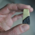 mitami orecchini asimmetrici cavità