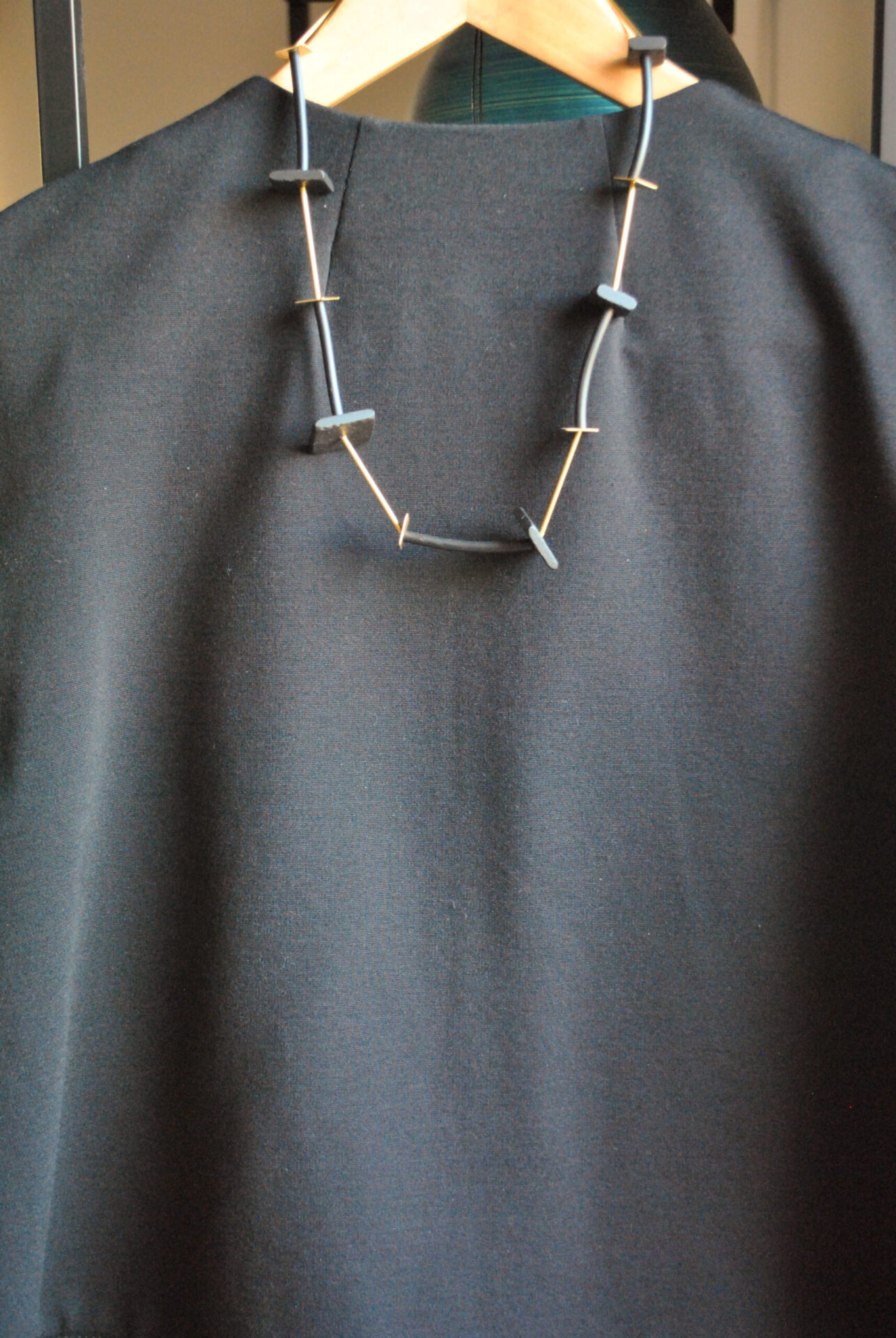 mitami Collana Quadro 001