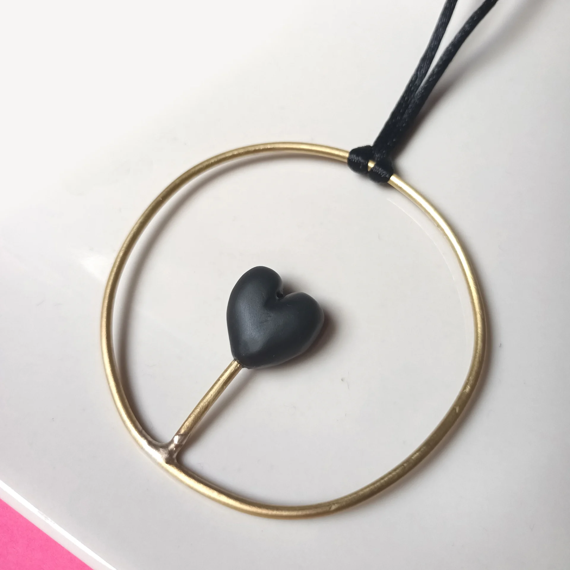 Collana Cuore cerchio Mitami