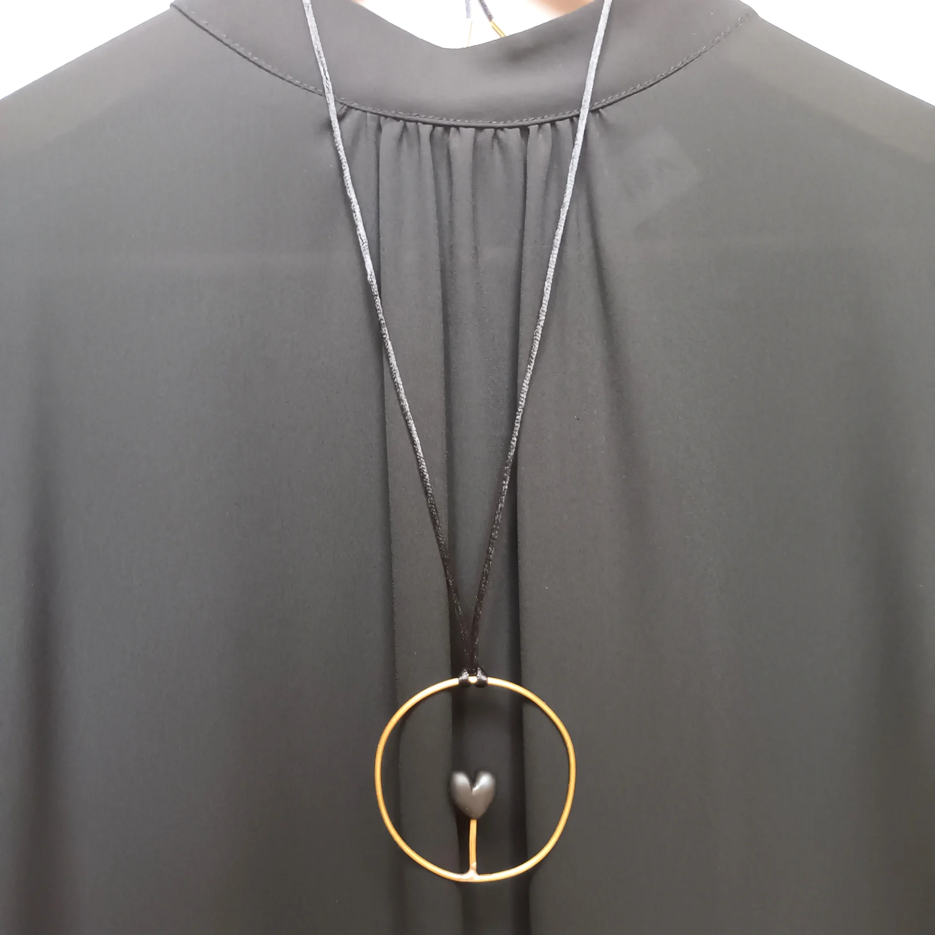 Collana Cuore cerchio Mitami